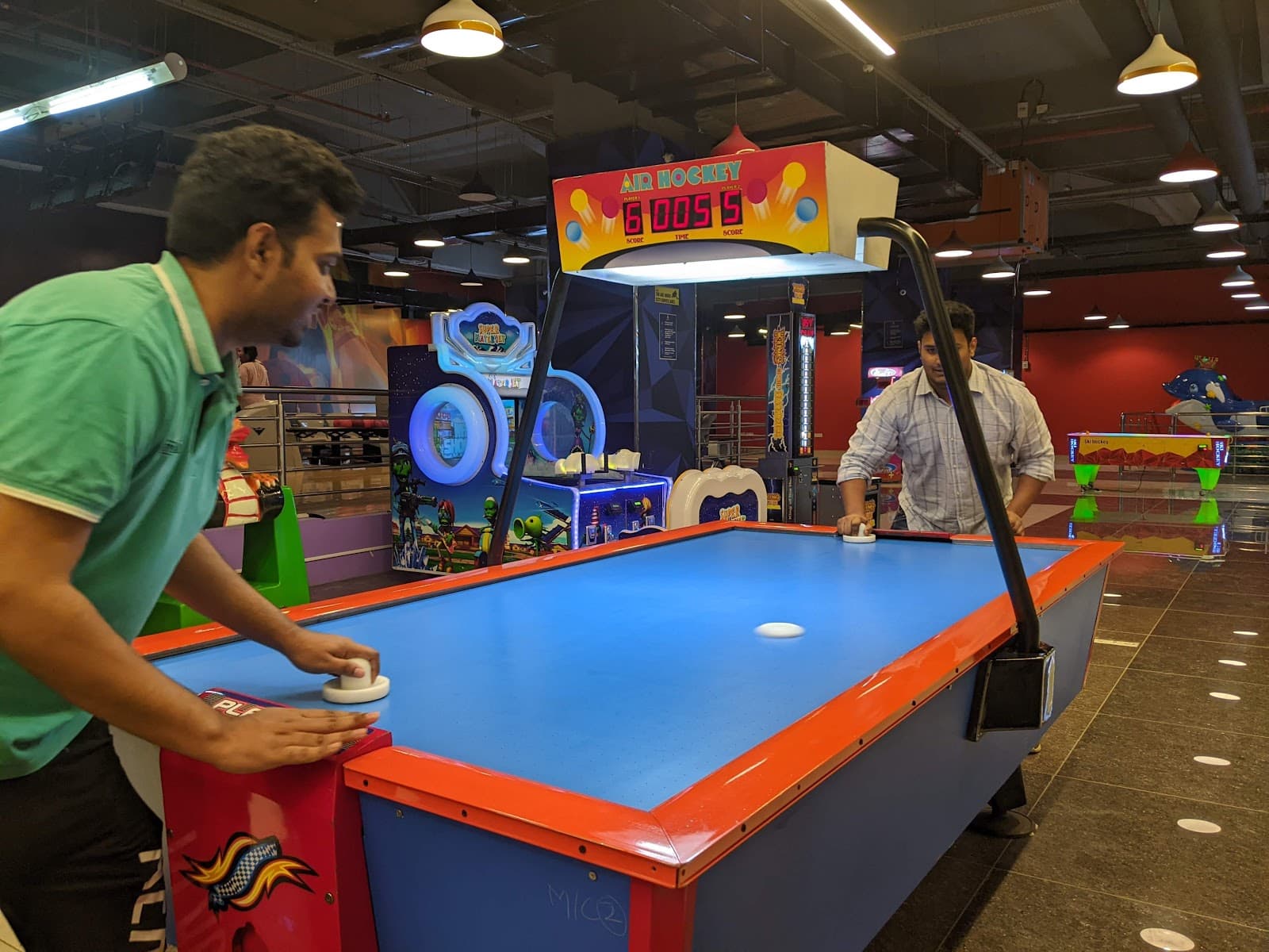 Amoeba Atrium Mall - Photo 5