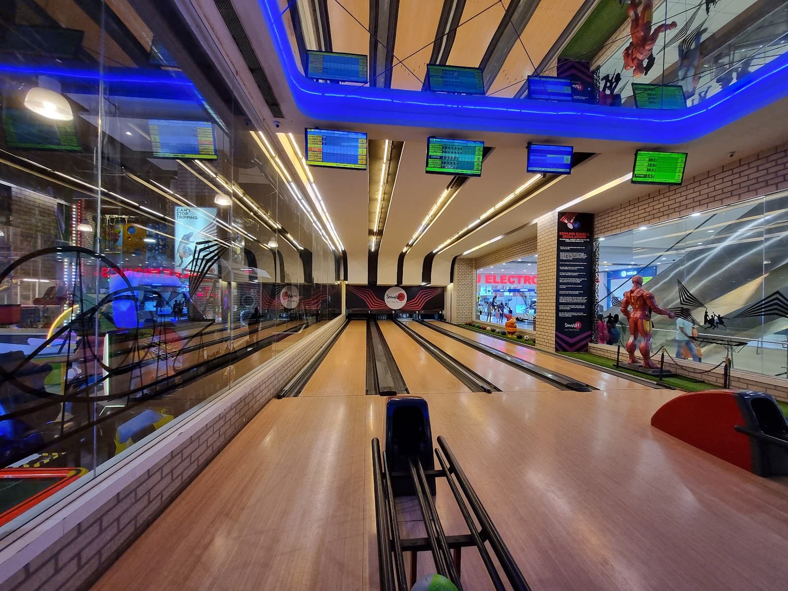 Smaaash Nexus Mall bowling venue