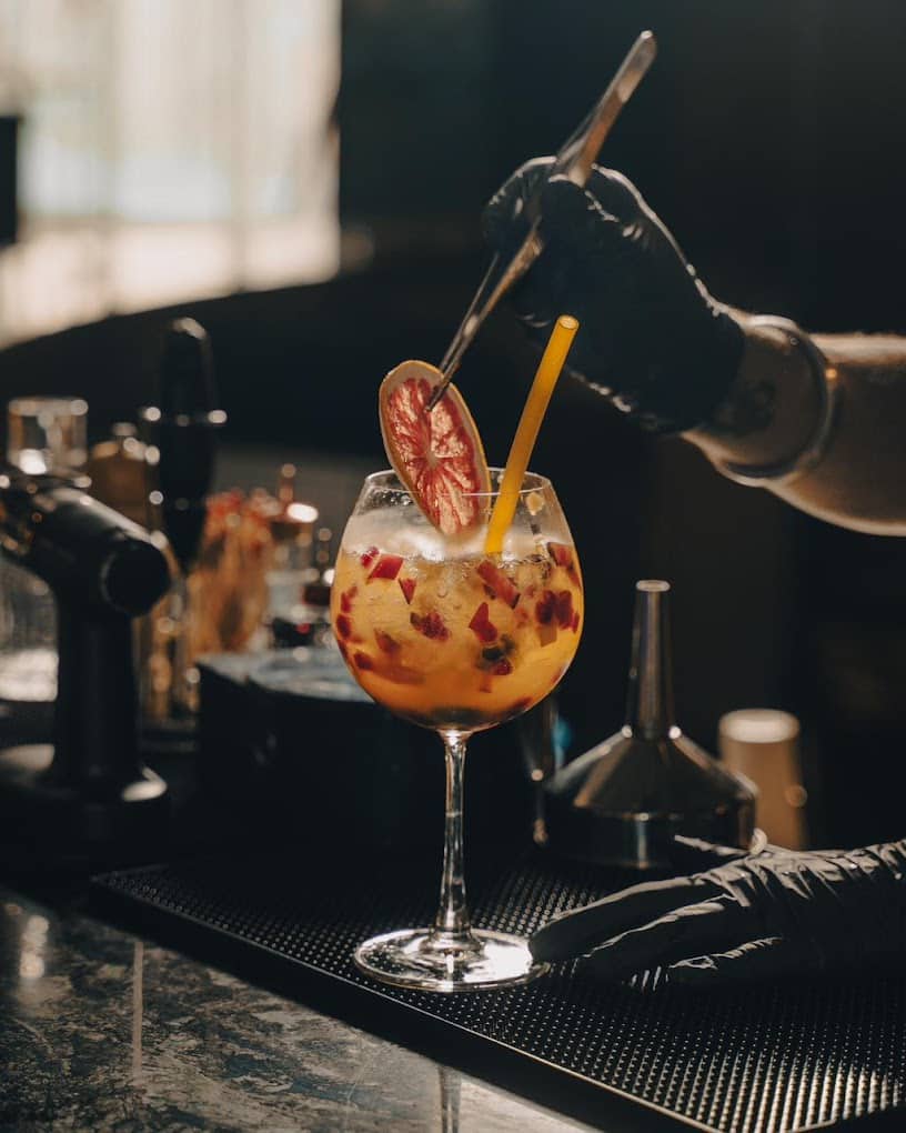 Mythus Brewpub - Photo 4