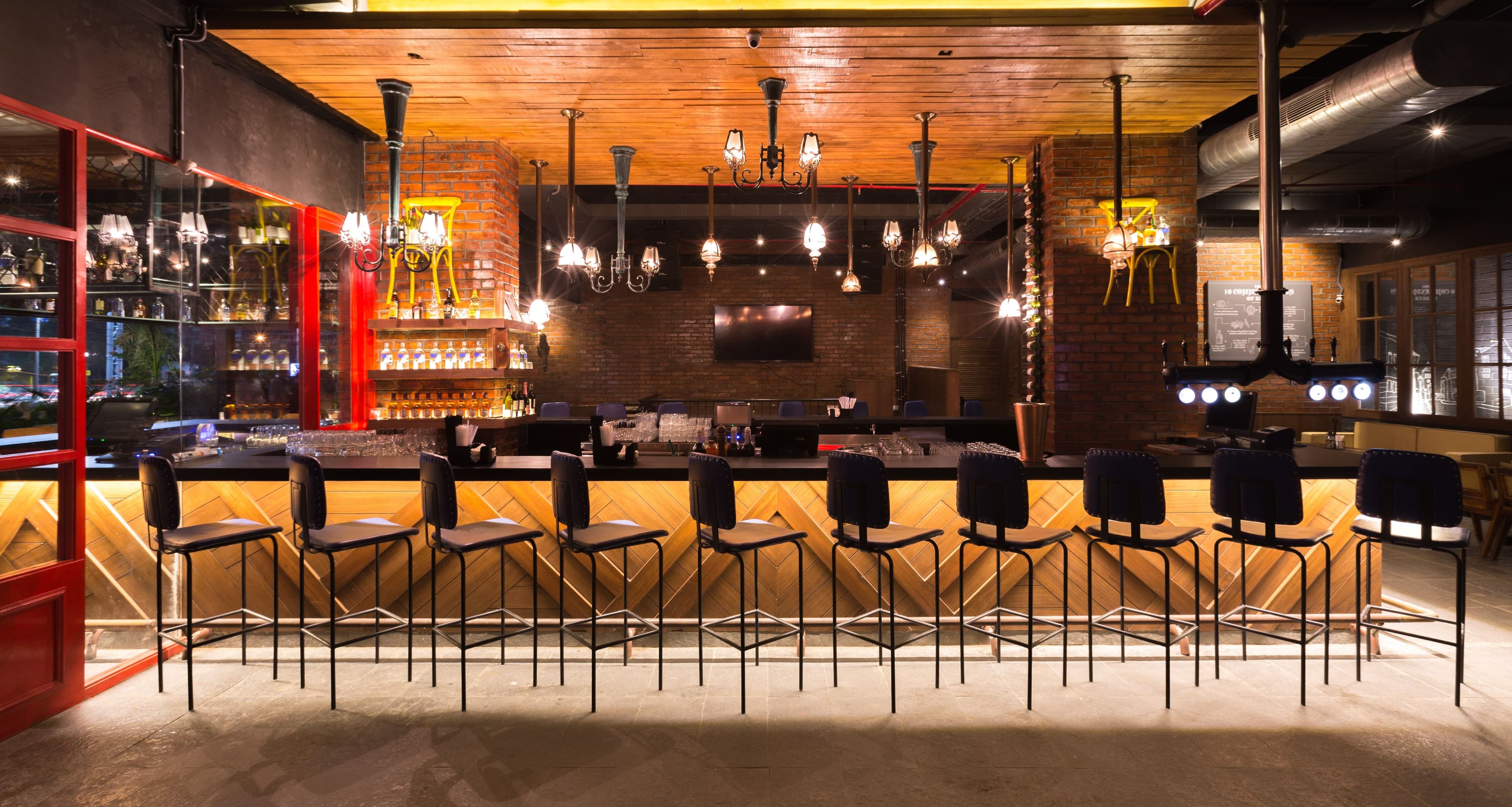 Over The Moon - Photo 4