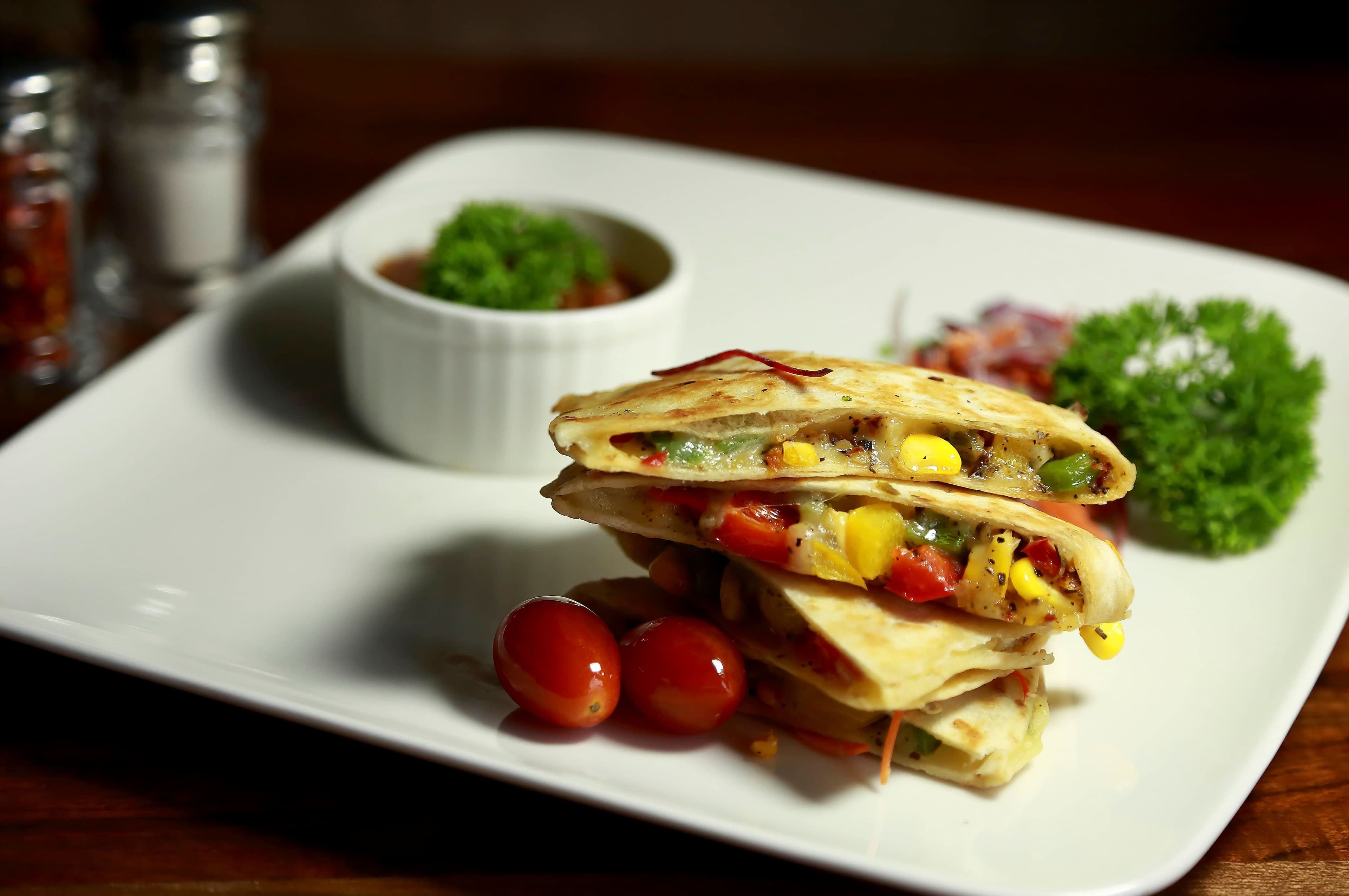 The Moonshine Project - Photo 1