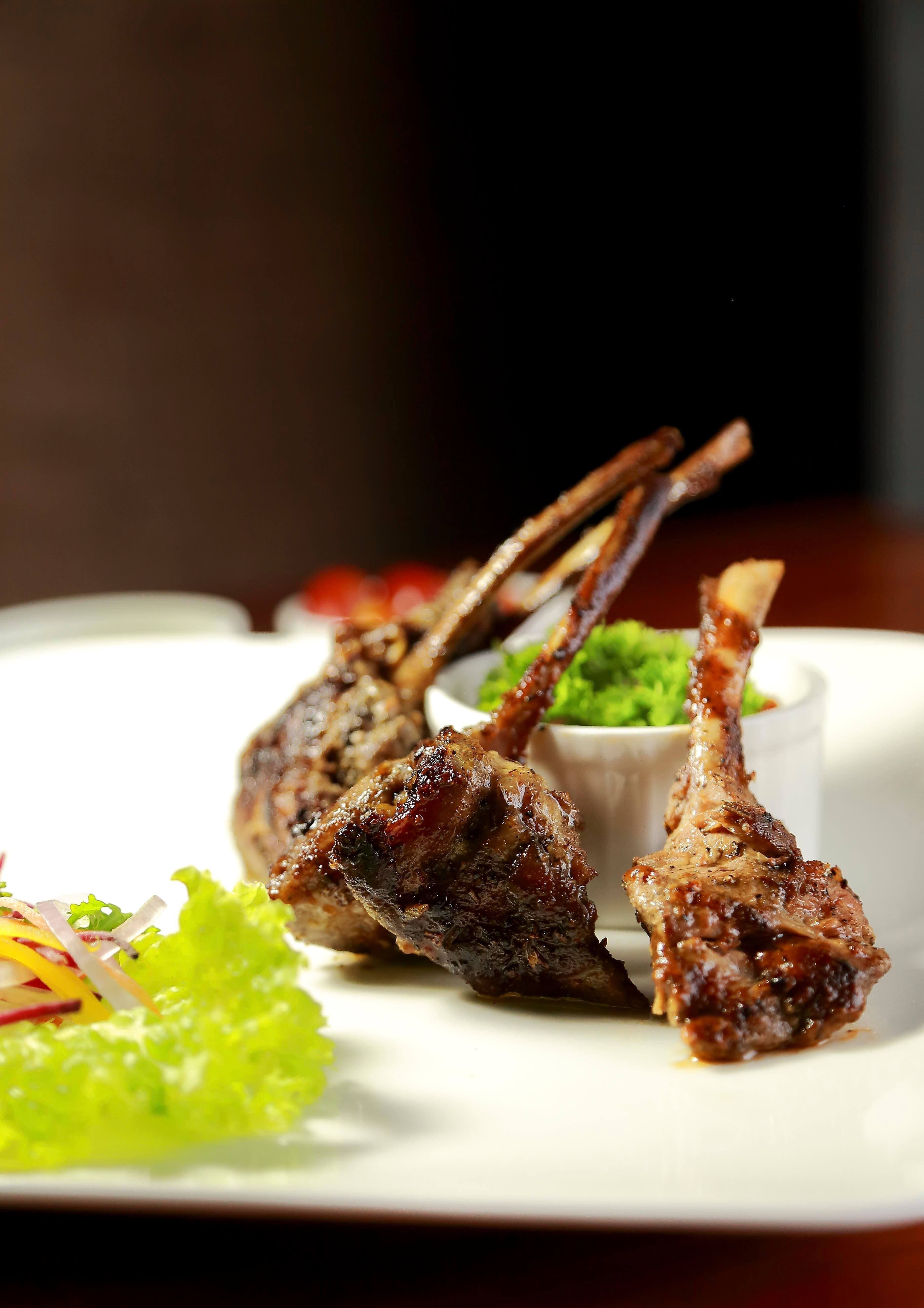 The Moonshine Project - Photo 5