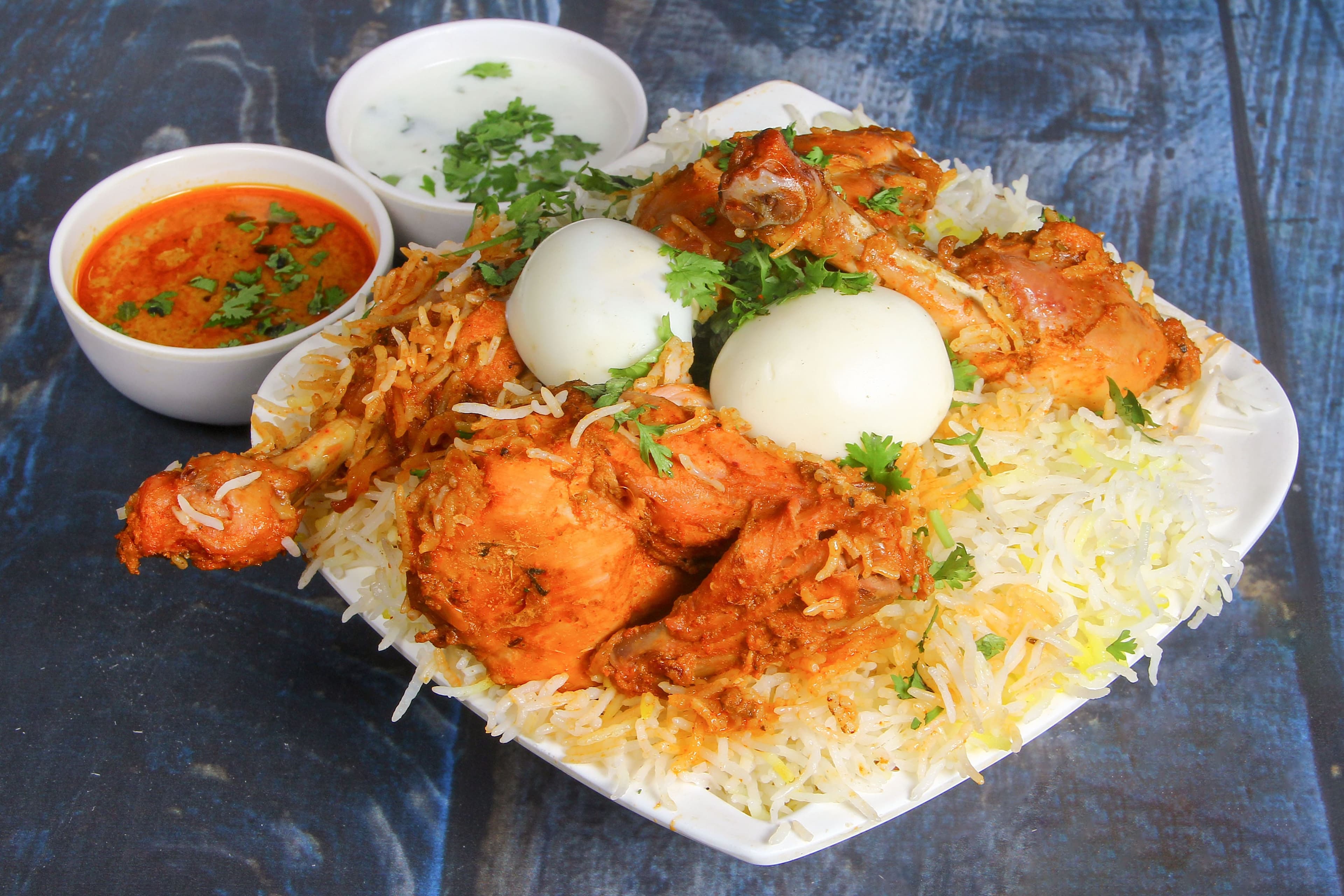 Shah Ghouse Cafe - Photo 4